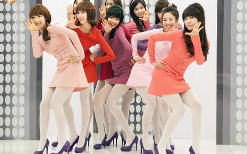 杨紫穿高跟鞋一秒变车祸下现场，邓伦看完早已哭出双眼皮？