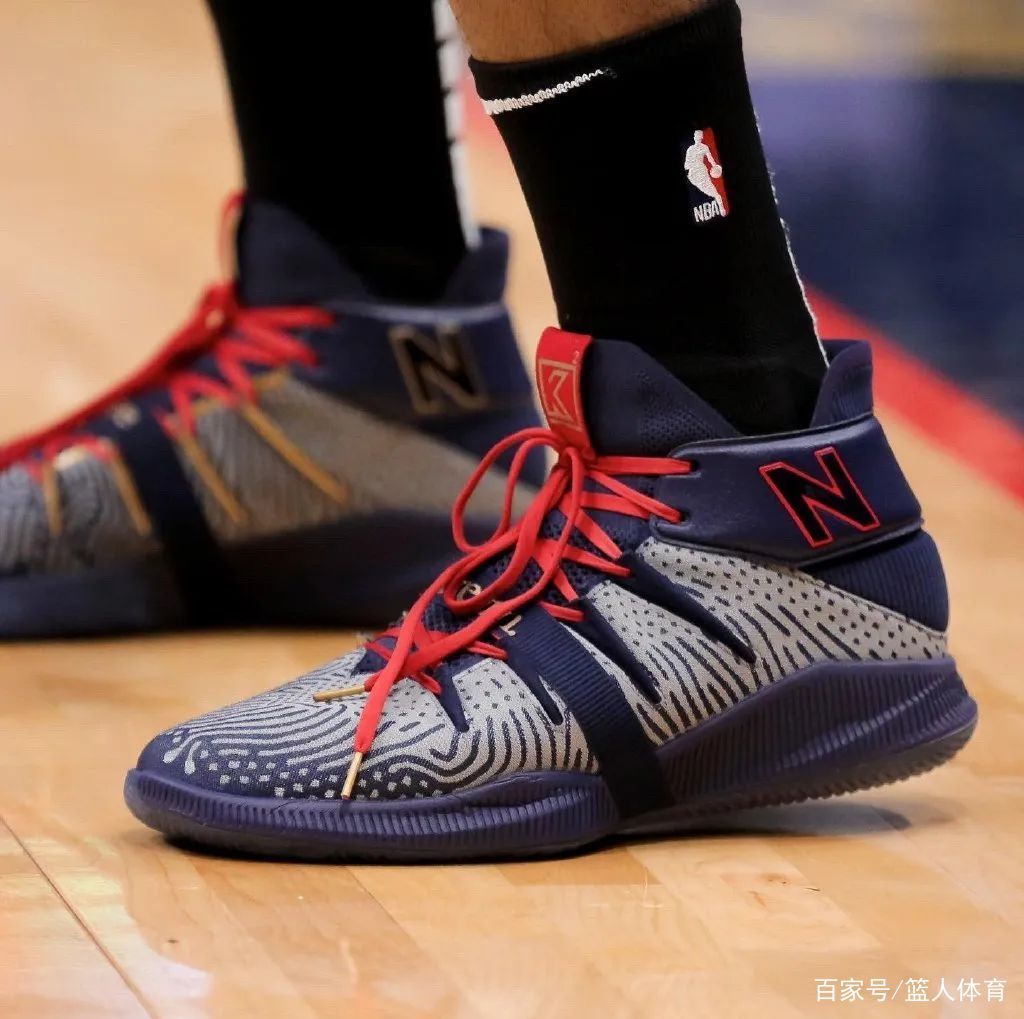  『球员』NBA球员上脚：伦纳德的NB篮球鞋，除了签名鞋还有低帮版！