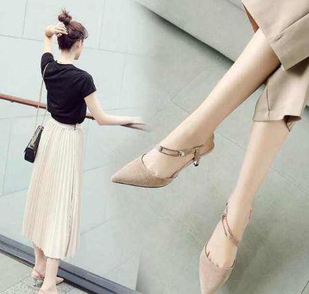 魅惑小尖头高跟鞋，彰显现代都市女性的独特魅力，做气质的女神