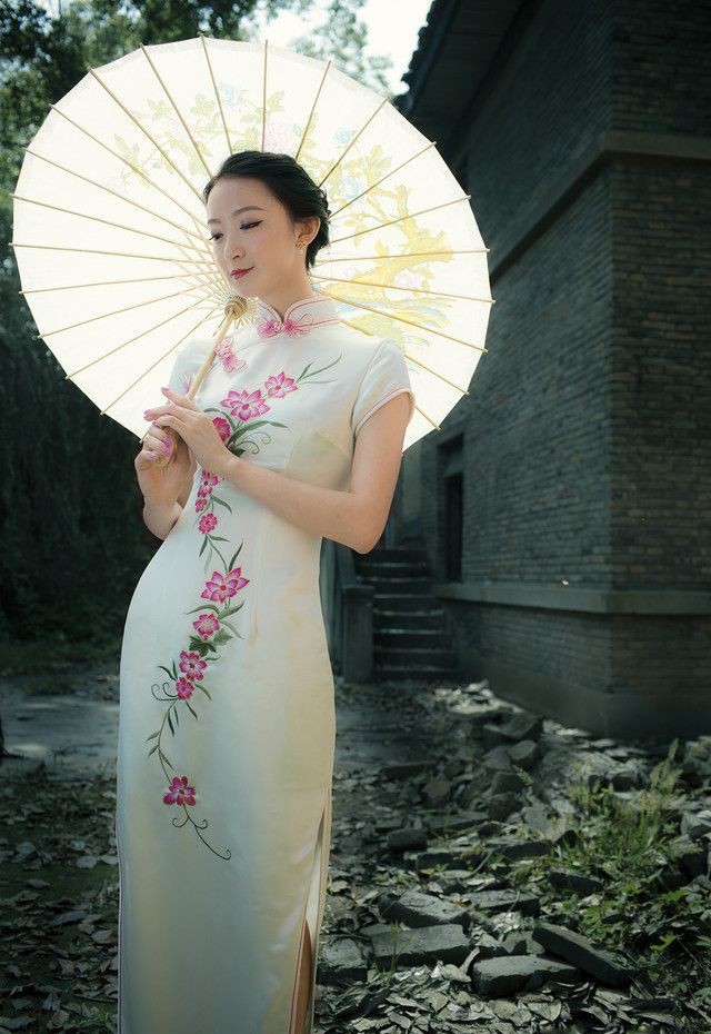 当旗袍的优雅与麦好木家居的碰撞