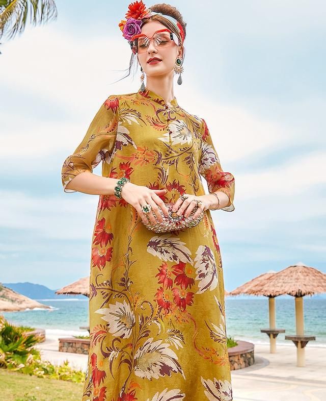  复古：今年夏季流行的中国风复古连衣裙长裙搭配图片
