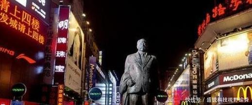 长沙是未来中国中部第一大城市，还没来过长沙的人要赶紧来看一看