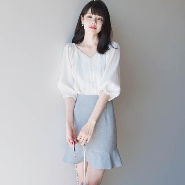 现在小姐姐真敢穿，连衣裙一件比一件亮眼，超级吸引人啊