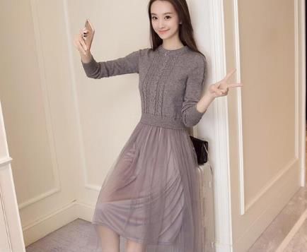 中秋回娘家，千万别穿太土，备2件这样女装，超洋气，穿出体面