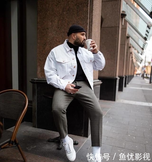 『配上一双』“白色系”单品有多适合男人?谁穿谁爱,干干净净的太有格调了