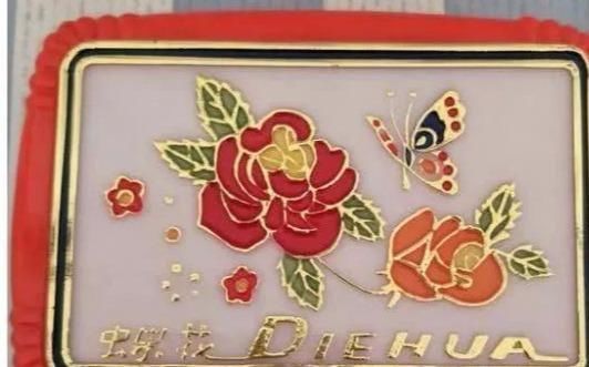  #回忆#记忆中的“老掉牙”老物件，真的越来越少见了，数数你认