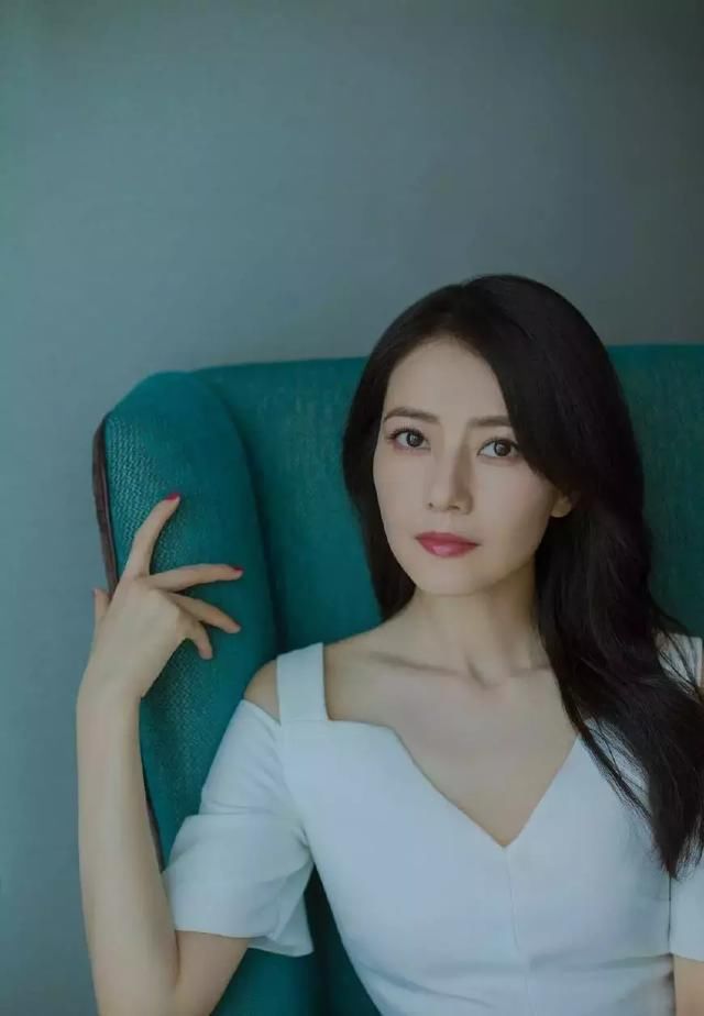 今年最火的这款发型堪比整容,已经救了好几个明星了!