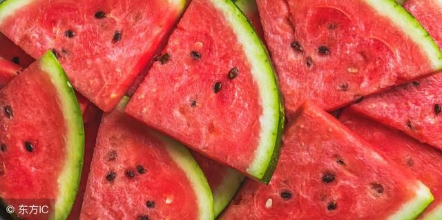 3个懒人切水果的小技巧,3分钟学会,吃水果再也