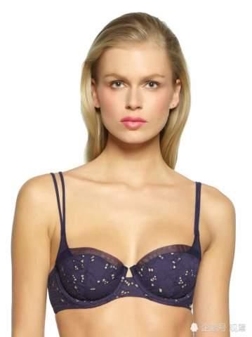 洗眼睛，夏天内衣变蓝了