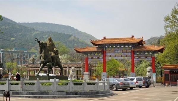  相邻@安徽省这两个相邻地级市，一直被建议合并但难实行
