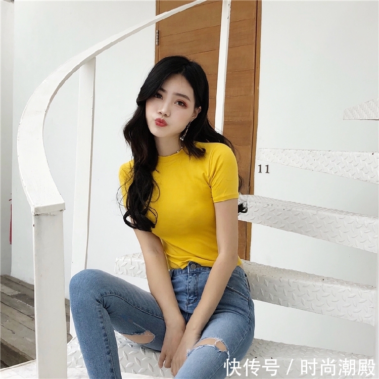 舒服诱人的紧身衣，修身的美腰款魅力，为你打造出黄金比例身材