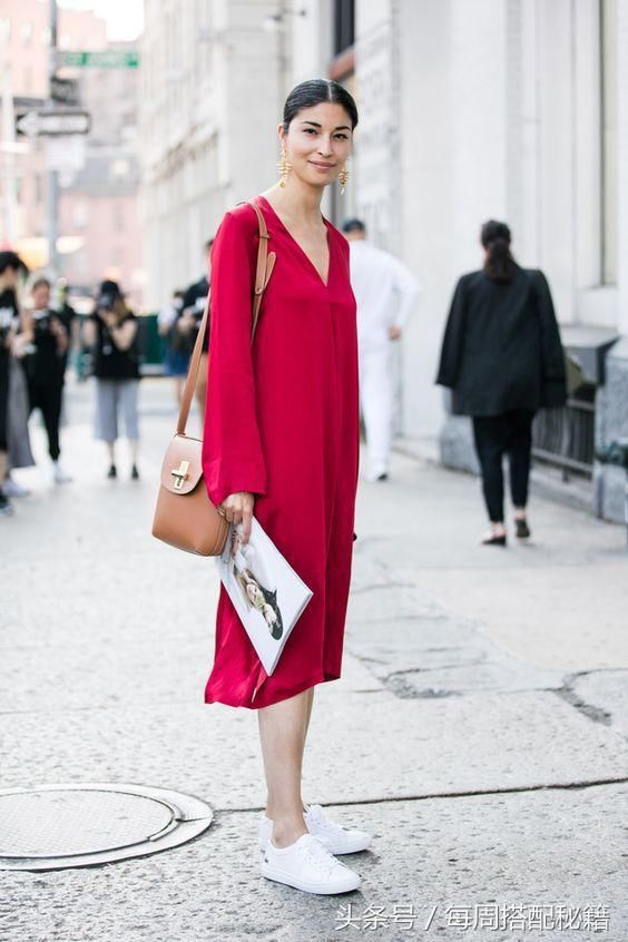 流水的搭配，铁打的小白鞋!