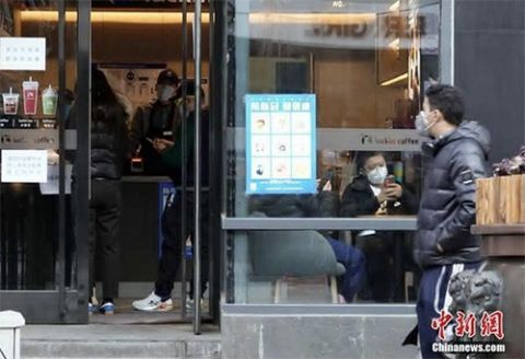  生产生活秩序加快恢■北京餐厅、商户逐渐恢复营业