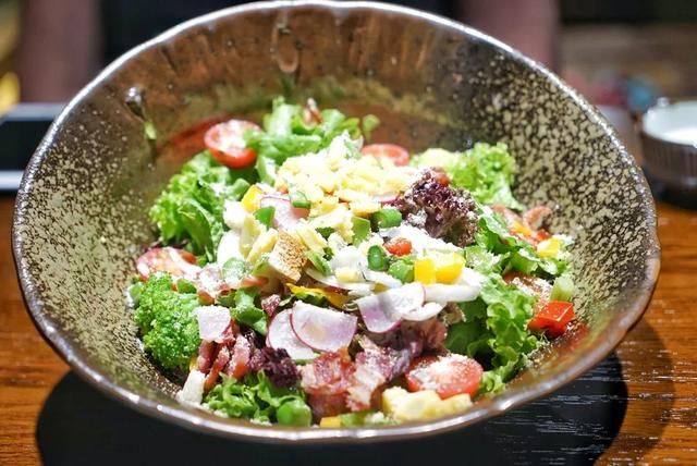 宗九州料理惊艳京城,态度大师铁TETSU感动味