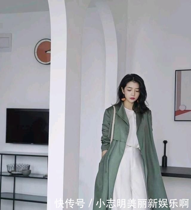 「脱俗」今年春天穿什么颜色?三木几套穿搭清新脱俗,有这个颜色就够了!