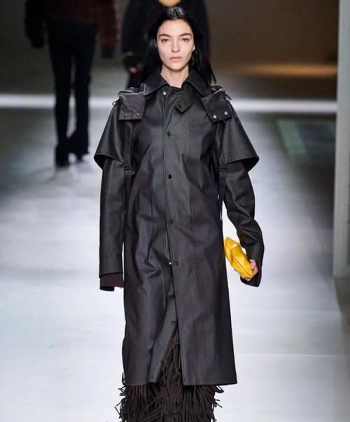 #时髦#哪个时髦精身上没件Bottega Veneta?