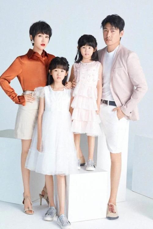 父母■有种“发育过猛”叫陆毅女儿,11岁给人一种“全是腿”的错觉