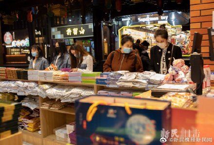 『撩人』夜色撩人 上海街头烟火气久违啦