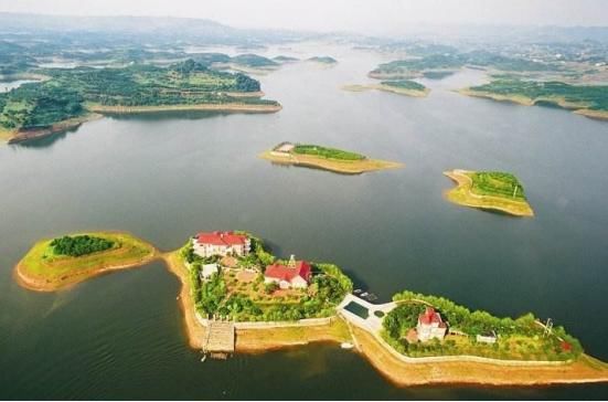 湖北省一县级市,人口超110万,名字是皇帝所赐