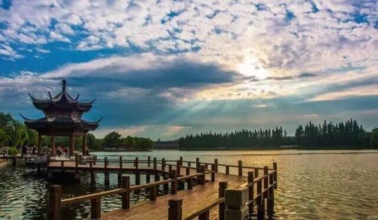 河南到重庆在建一条新高铁，途经16地，力争2022年全线通车