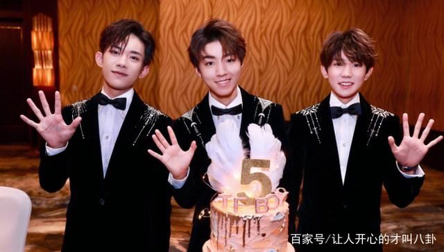 王源遭解约？官方辟谣否认，解释勉强路人表无奈！