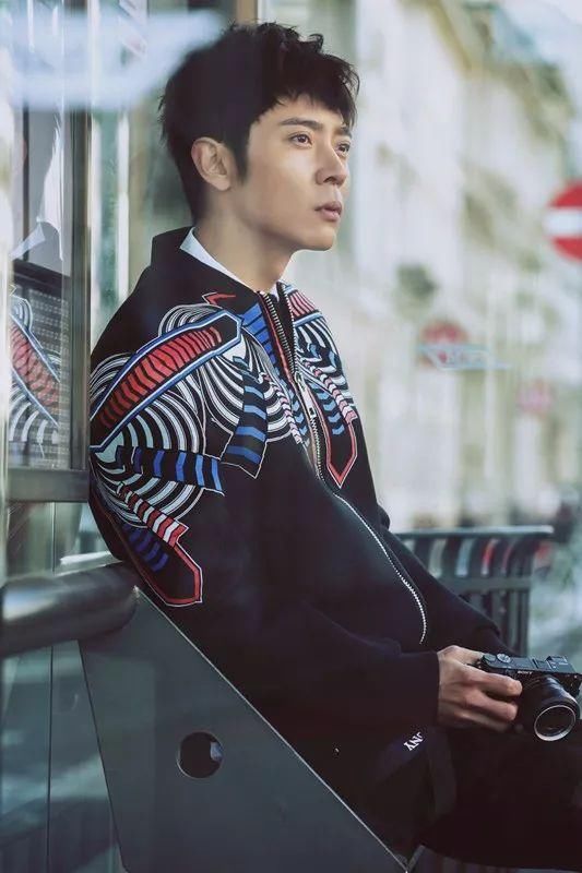 张丹峰首次回应出轨传闻:网友却只想着解雇经纪人