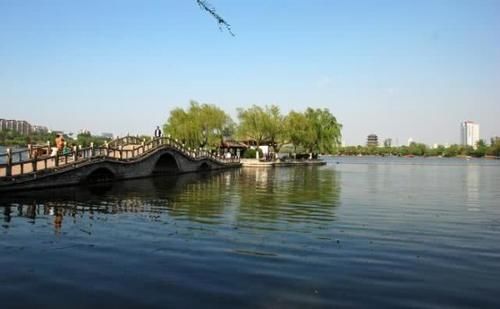  「城市经济」我国潜力最大的3个省会，一个在西部，一个是济南