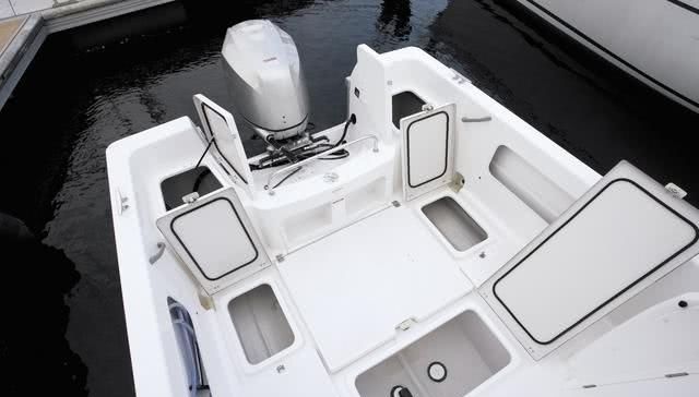 钓鱼@最受欢迎的日本钓鱼艇来了