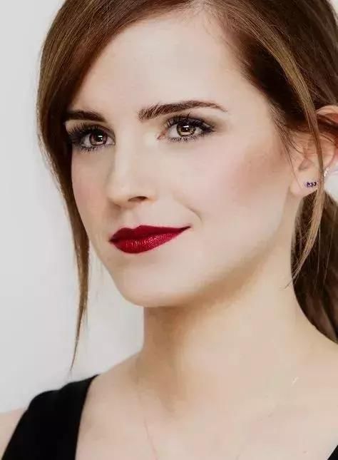 换个刘海堪比整容 这几款刘海让你年轻十岁