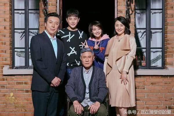 郑爽酒后“耍大牌”，爽爸发微博怒斥营销号 网友：岳父霸气！