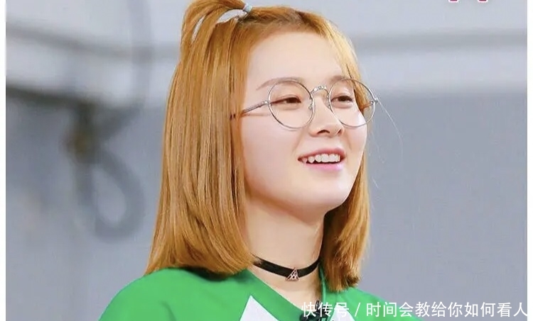 「备受」她在《创造101》中遭遗憾淘汰,继续参加《青春有你2》备受关注