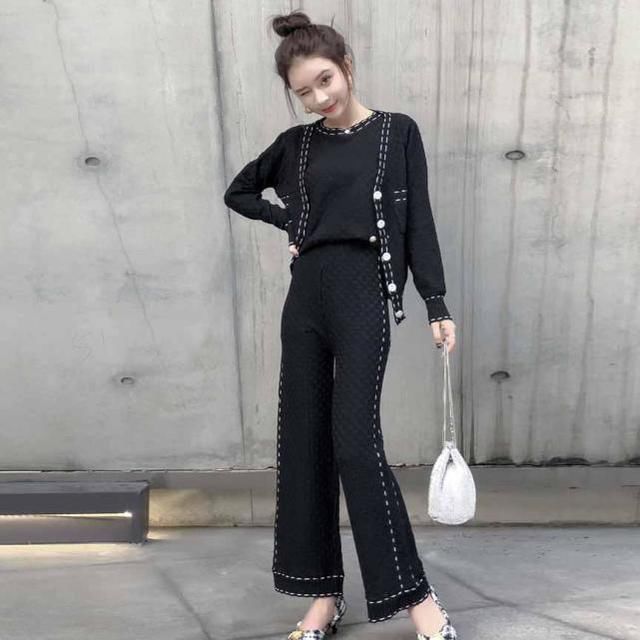 霜降了，裙子可以收起来了，看看这12款晚风套装，洋气又美嫩