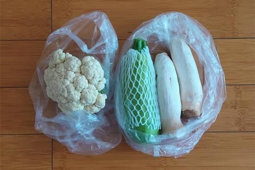 便宜:北方人去菜市场150元买一堆,网友:没有对比就没有伤害,真实惠