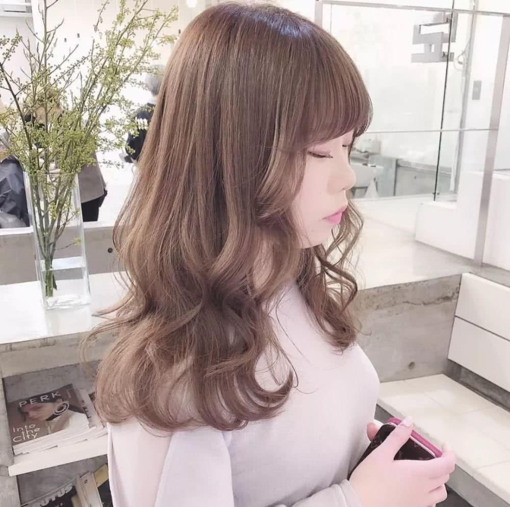 #适合#适合脸型比较圆的清爽发型