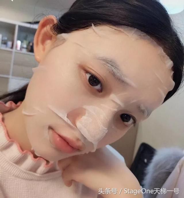 有机会和易烊千玺、刘昊然、吴磊、宋祖儿一起晒黑也不错啊~