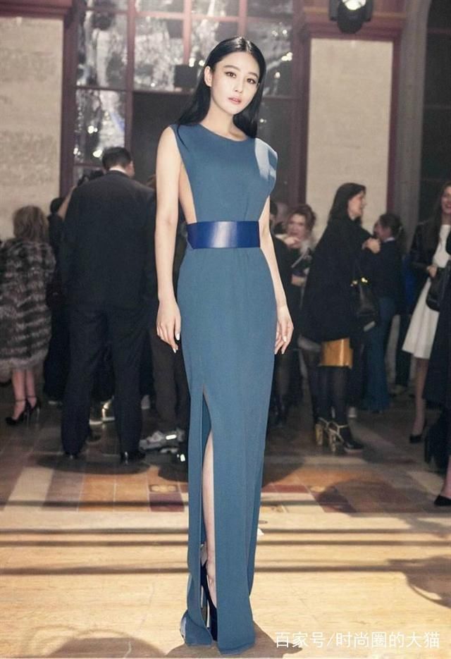 何捷为什么选择张馨予，看了这几张照片你就知道为什么了