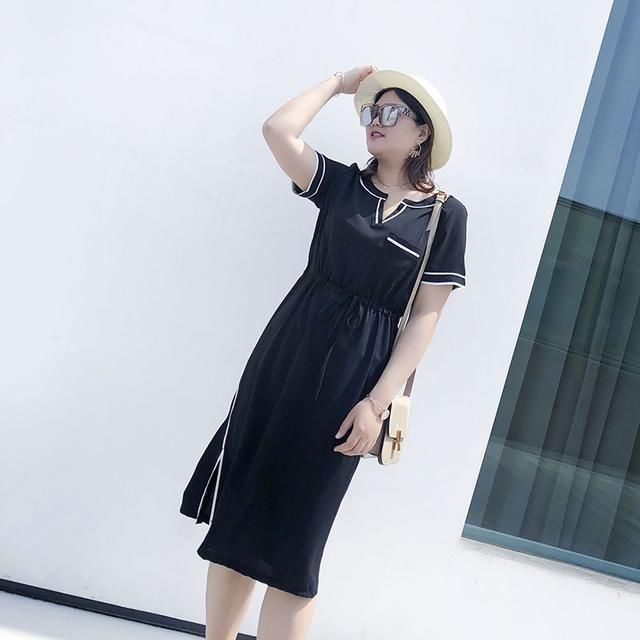 别再说胖人穿衣不美了，瞧瞧这几款连衣裙，上身简直不要太美！