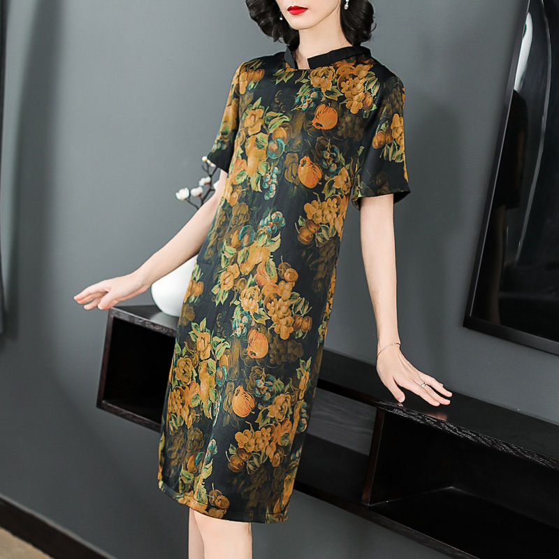 整整逛了10条街，终于发现这高级“棉麻”秋裙，洋气减龄超舒适