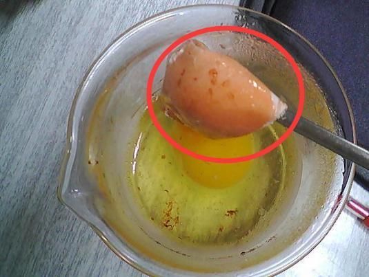 偷偷告诉你，厨房常见“小东西”，早晚用一点，皱纹、眼袋全拜拜