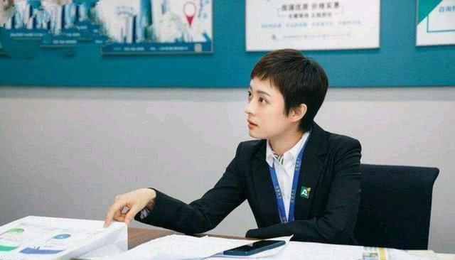  「五官非常」女生自以为好看的4种发型，其实都是“踩雷”款，直男大多都反感