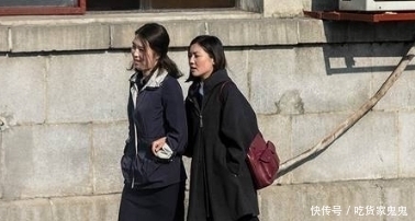 『美女』实拍真实朝鲜女性,皮肤白净流行穿短裙丝袜,个个都是美女!