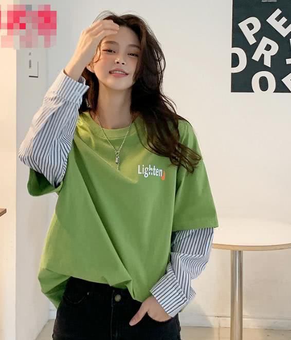  「色高领内搭」叠穿法则：叠穿遵循这几个规律，才能穿的非常fashion