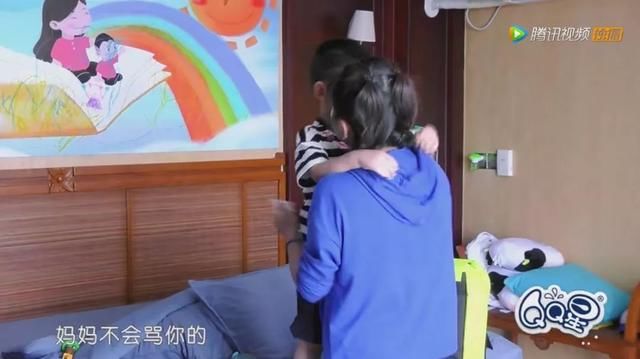 何洁为儿子怒斥媒体：你的良心被狗吃了么！