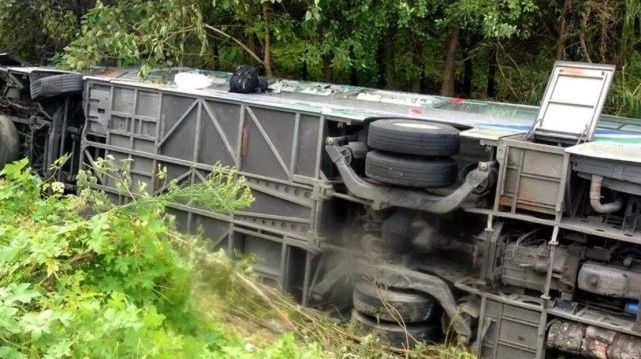为什么卧铺客车会被国家“取消”？看完以后才发现背后的难言之隐