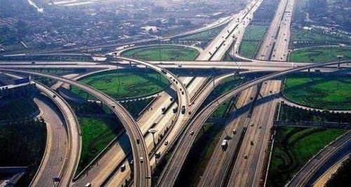 为何印度面积连中国一半都没有, 但公路里程数却比中国还多?