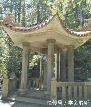  「蓬莱仙境」到坐落在蓬莱仙境的清水岩寺，朝拜清水祖师爷游览仙山风景。
