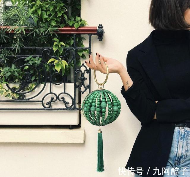  色彩■禁止无趣！谁背谁时髦的串珠包大合集！DIY手工串珠