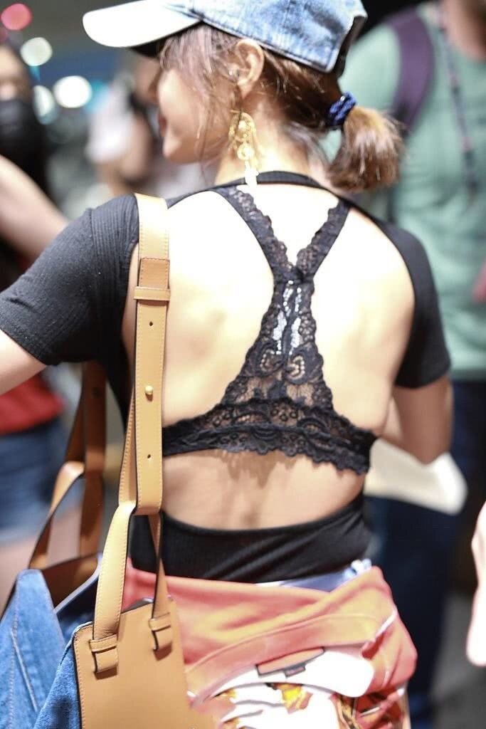 蔡依林穿破烂牛仔裤个性十足,转身瞬间让网友直呼美!