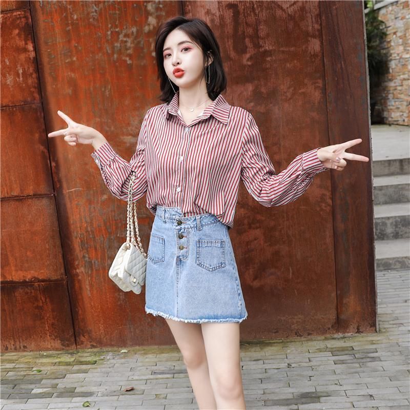 女人一定要有女人味，出门换上这些搭配，美丽时尚又迷人