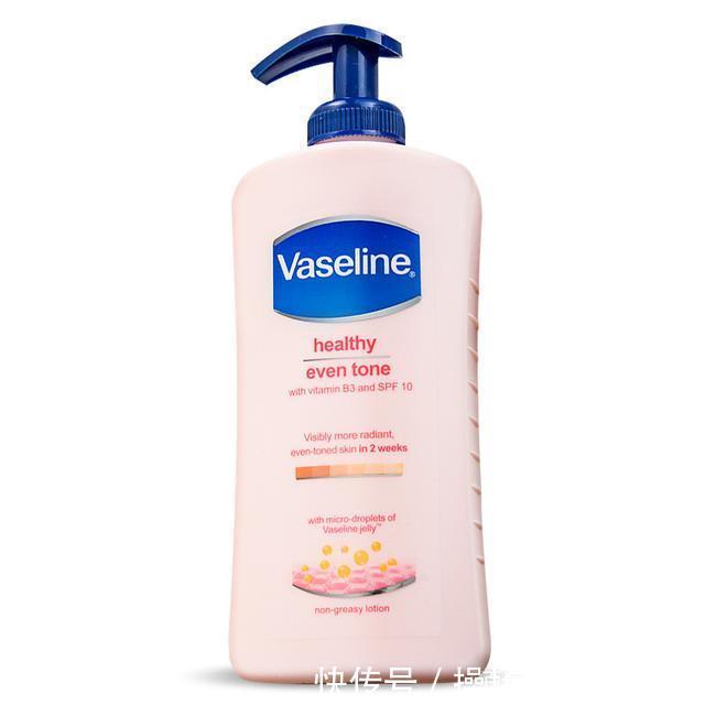  款磨砂膏|这几款美白产品全都好用到哭，最后一款无限回购！